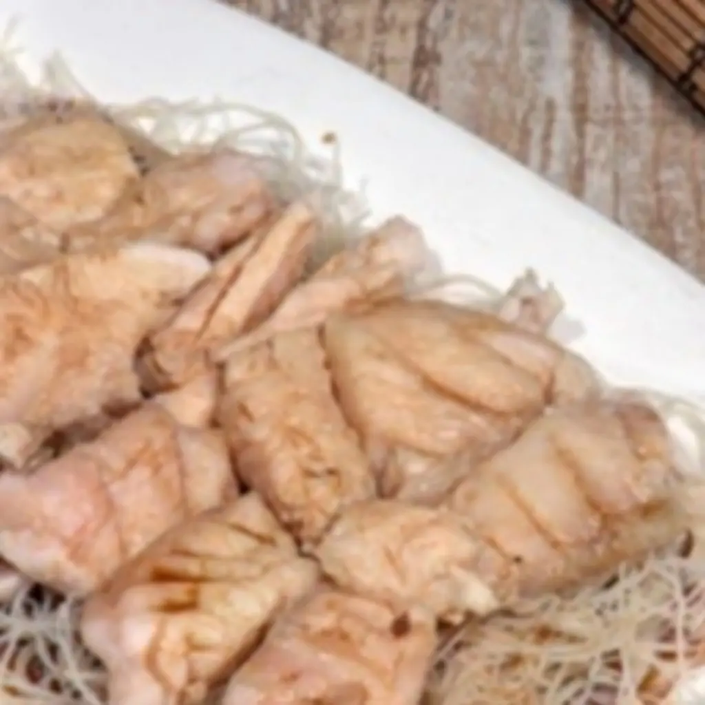 Steamed Fish Fillet With Garlic